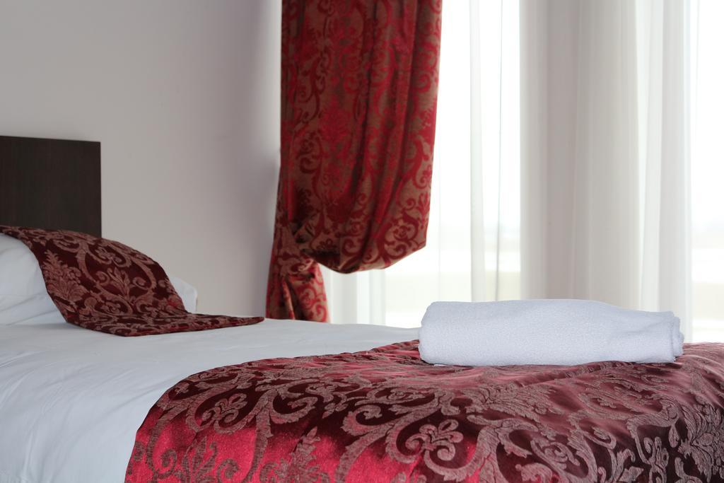 Gasthaus Rezidencija Grizulo Ratai Sasnava Zimmer foto